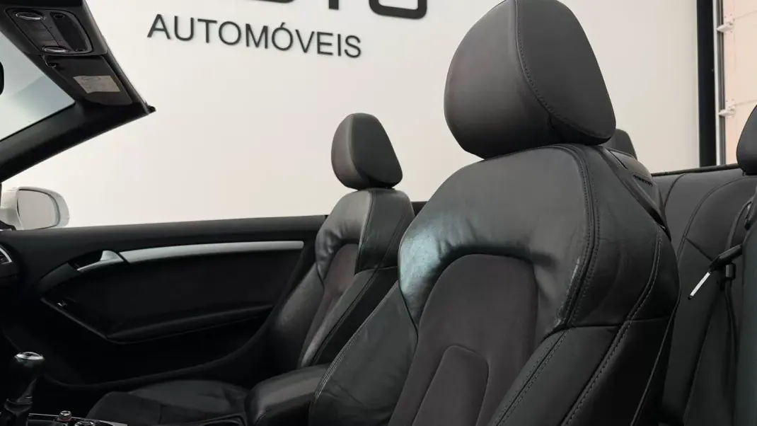 Audi A5 Cabrio 2016 - 25900 EUR, 121865 km - AUTO.MOTO.pt - 121865km - foto 31 de 32