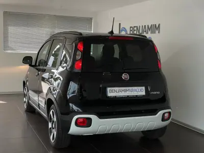 Fiat Panda 2025 - 17750 EUR, 14799 km - AUTO.MOTO.pt - 14799km - foto 4 de 13