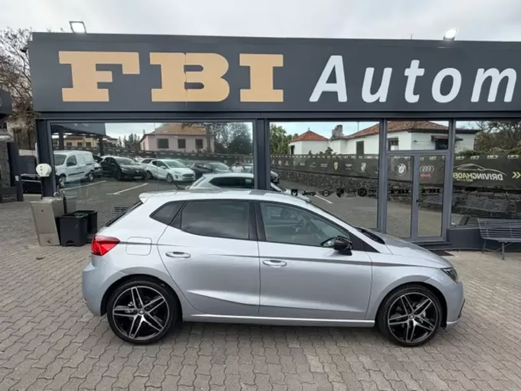 SEAT Ibiza 2021 - 14500 EUR, 84640 km - AUTO.MOTO.pt - 84640km - foto 7 de 12
