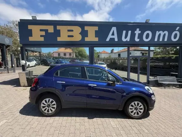 Fiat 500X 2023 - 21900 EUR, 51150 km - AUTO.MOTO.pt - 51150km - foto 7 de 12