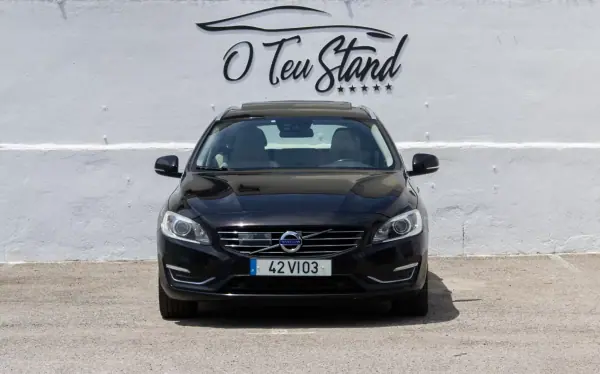 Volvo V60 2013 - 12500 EUR, 242000 km - AUTO.MOTO.pt - 242000km - foto 3 de 45