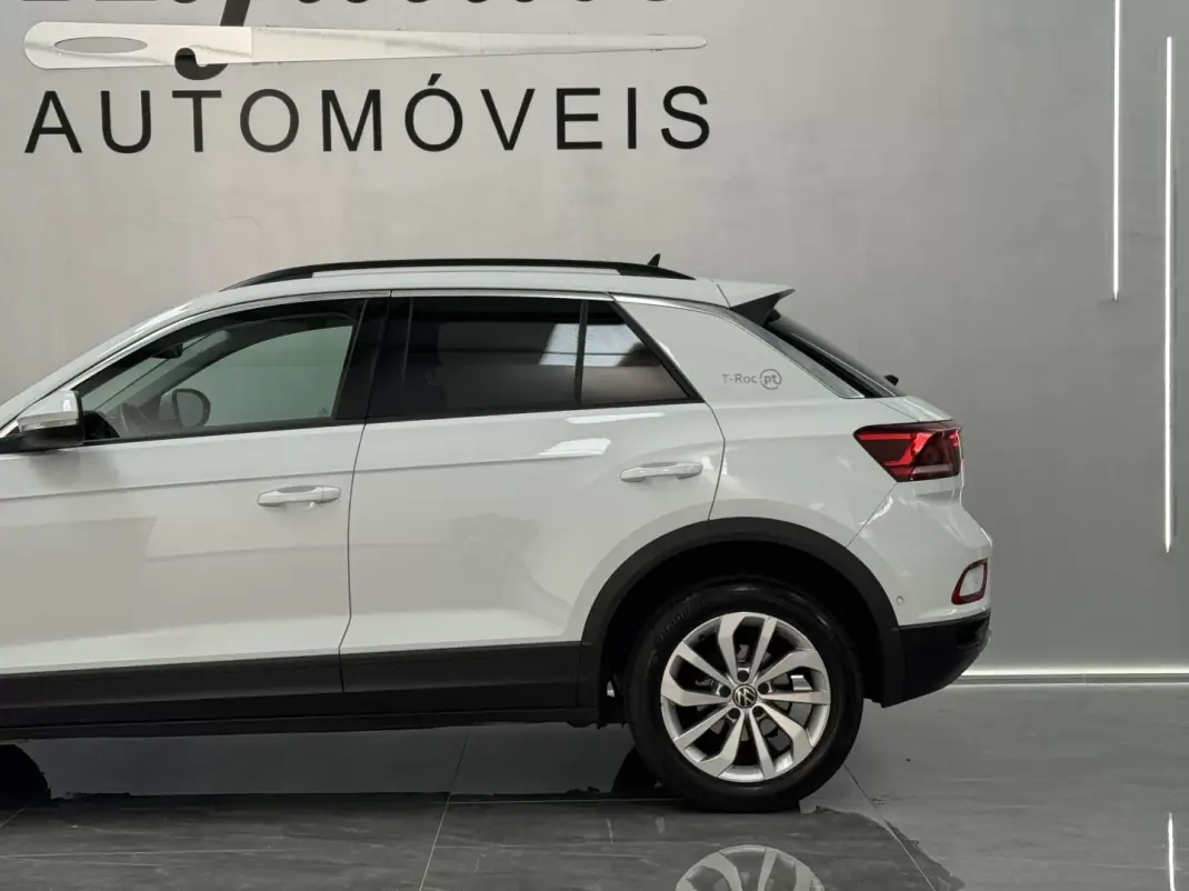 Volkswagen T-Roc 2022 - 21490 EUR, 71000 km - 71000km - foto 6 de 31