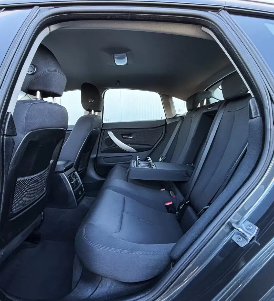 BMW 418 Gran Coupé 2019 - 24950 EUR, 45000 km - AUTO.MOTO.pt - 45000km - foto 17 de 48
