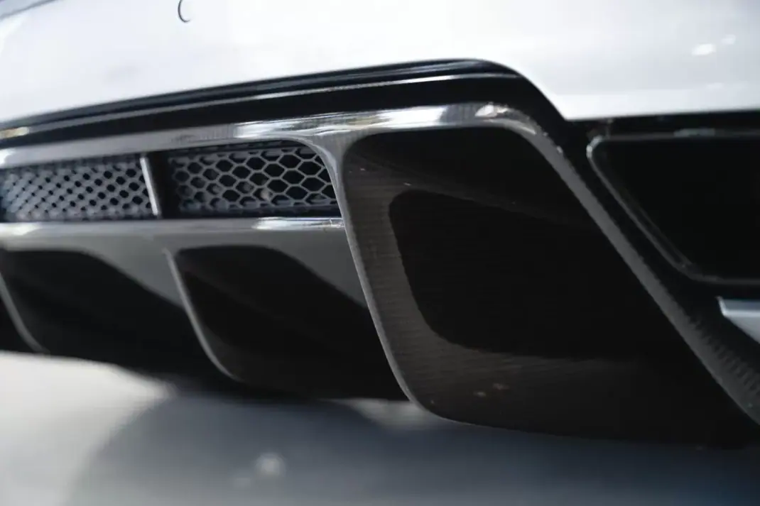 Audi R8 Coupé 2016 - 129950 EUR, 87000 km - 87000km - foto 22 de 51