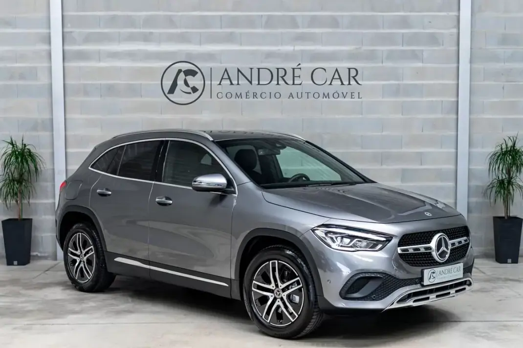 Mercedes-Benz GLA 250 2022 - 34950 EUR, 15821 km - AUTO.MOTO.pt - 15821km - foto 2 de 47
