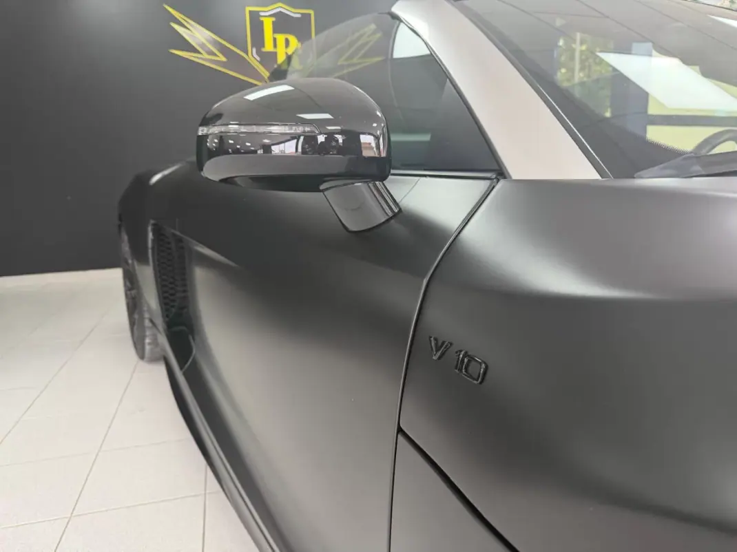 Audi R8 Spyder 2012 - 125000 EUR, 89245 km - 89245km - foto 40 de 44