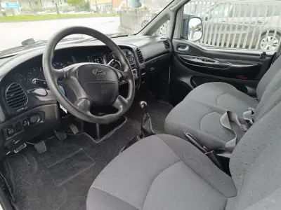 Hyundai H-1 2004 - 7500 EUR, 160000 km - AUTO.MOTO.pt - 160000km - foto 13 de 13