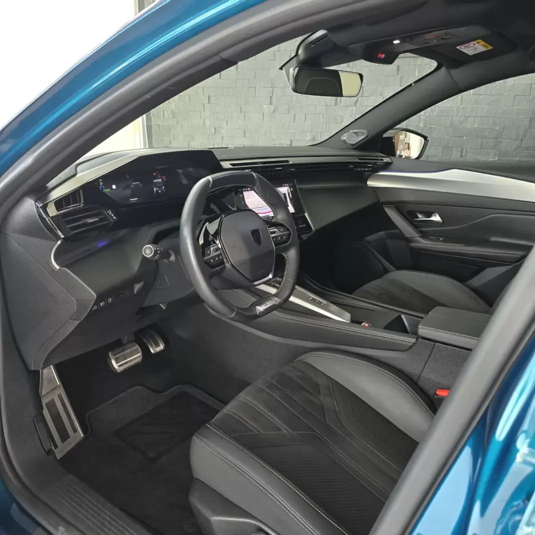 Peugeot 408 2024 - 34850 EUR, 40214 km - AUTO.MOTO.pt - 40214km - foto 17 de 32