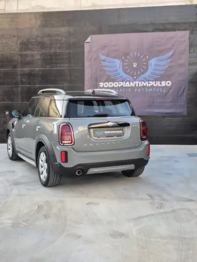 MINI Countryman 2022 - 22000 EUR, 150000 km - 150000km - foto 9 de 37