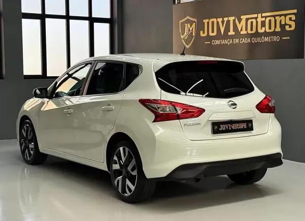 Nissan Pulsar 2016 — photo 3 of 30