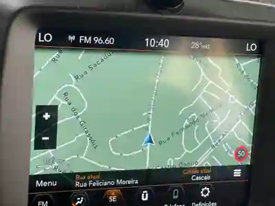 Jeep Renegade 2020 - 20500 EUR, 15000 km - AUTO.MOTO.pt - 15000km - foto 7 de 12