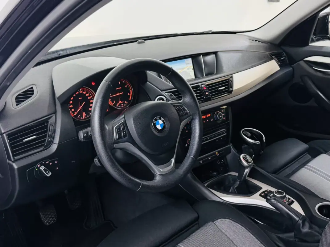 BMW X1 2014 - 15750 EUR, 96000 km - AUTO.MOTO.pt - 96000km - foto 25 de 58