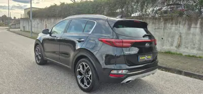 Kia Sportage 2020 - 20000 EUR, 99000 km - AUTO.MOTO.pt - 99000km - foto 26 de 28
