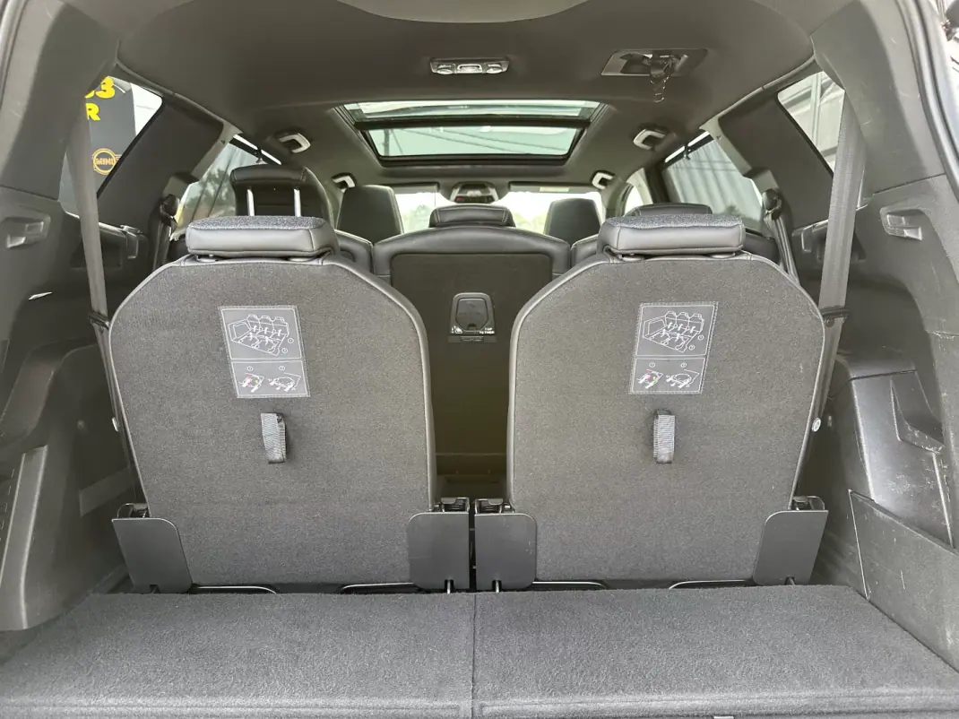 Peugeot 5008 2019 - 15900 EUR, 180000 km - 180000km - foto 27 de 70