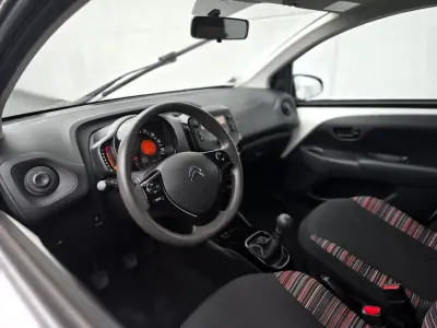 Citroën C1 2018 - 8750 EUR, 32000 km - AUTO.MOTO.pt - 32000km - foto 8 de 19