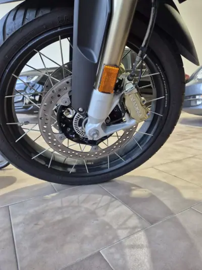 BMW R 1200 GS Adventure 2018 - 16000 EUR, 38000 km - AUTO.MOTO.pt - 38000km - foto 23 de 43