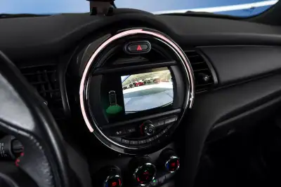 MINI One 2019 - 24500 EUR, 52558 km - AUTO.MOTO.pt - 52558km - foto 17 de 20