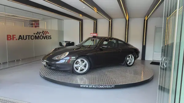 Porsche 911 Carrera Coupé 320cv 2001 Gasolina — 96 263 km Porsche 911 Carrera Coupé 320cv 2001 Gasolina