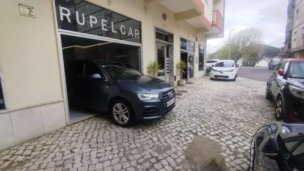 Audi Q3 2016 - 17950 EUR, 217721 km - AUTO.MOTO.pt - 217721km - foto 4 de 30