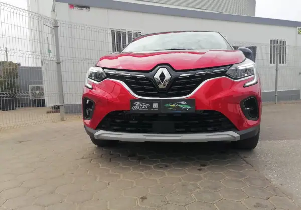 Renault Captur 2024 - 21900 EUR, 49930 km - AUTO.MOTO.pt - 49930km - foto 4 de 16