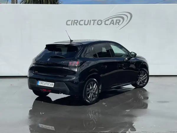 Peugeot 208 2022 - 13400 EUR, 53386 km - AUTO.MOTO.pt - 53386km - foto 5 de 7