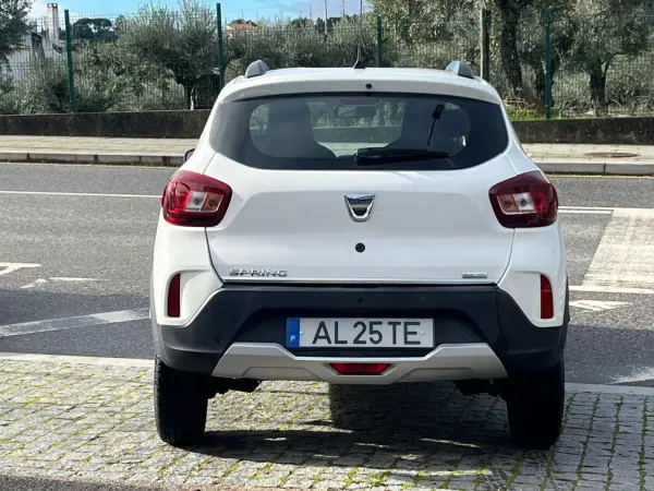 Dacia Spring 2021 - 12900 EUR, 14900 km - AUTO.MOTO.pt - 14900km - foto 8 de 28