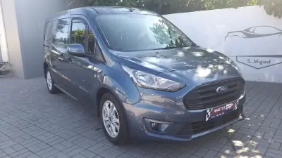 Ford Transit Connect 2019 - 14750 EUR, 81705 km - AUTO.MOTO.pt - 81705km - foto 10 de 26