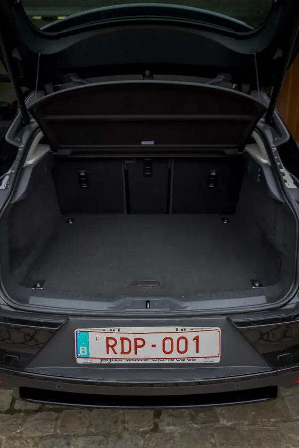 Jaguar I-Pace 2020 - 31000 EUR, 31511 km - AUTO.MOTO.pt - 31511km - foto 9 de 9