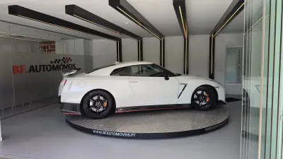 Nissan GT-R 2017 - 300000 EUR, 30685 km - 30685km - foto 8 de 69