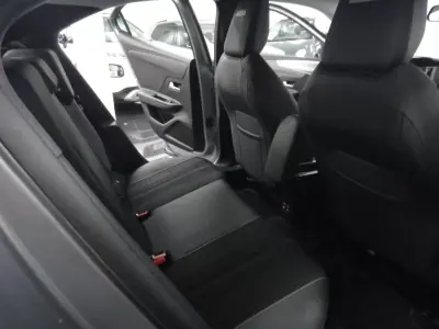 Opel Mokka-e 2023 - 20900 EUR, 11000 km - AUTO.MOTO.pt - 11000km - foto 16 de 26