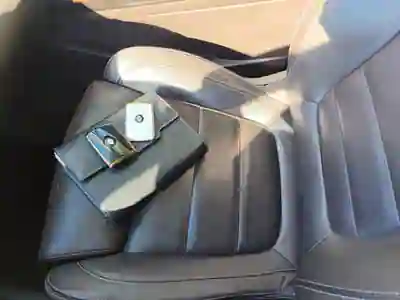 Renault Espace 2016 - 16450 EUR, 171955 km - AUTO.MOTO.pt - 171955km - foto 24 de 31