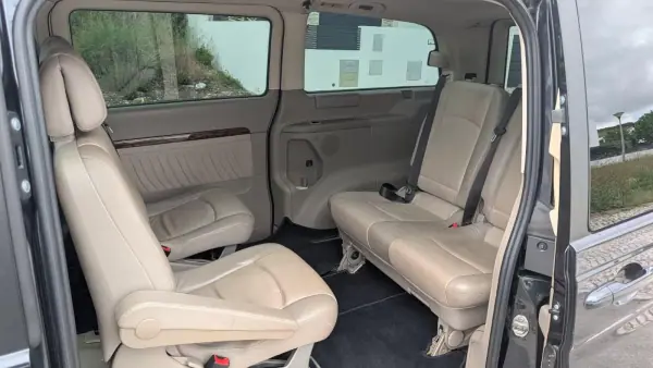 Mercedes-Benz Viano 2005 - 15500 EUR, 296429 km - AUTO.MOTO.pt - 296429km - foto 13 de 17