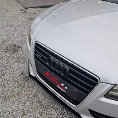 Audi A5 2009 - 13490 EUR, 258000 km - AUTO.MOTO.pt - 258000km - foto 3 de 20