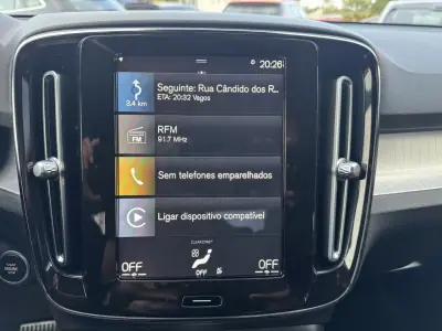 Volvo XC 40 2021 - 24500 EUR, 121000 km - AUTO.MOTO.pt - 121000km - foto 12 de 42