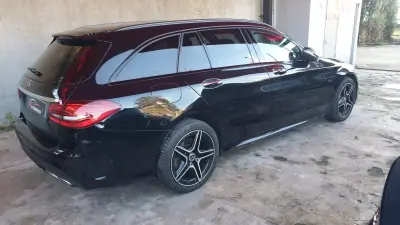 Mercedes-Benz C 300 2020 - 24999 EUR, 175000 km - AUTO.MOTO.pt - 175000km - foto 4 de 31