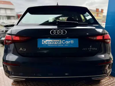 Audi A3 Sportback 2021 - 23950 EUR, 89000 km - AUTO.MOTO.pt - 89000km - foto 9 de 26