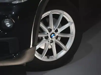 BMW X1 2017 - 17990 EUR, 103000 km - AUTO.MOTO.pt - 103000km - foto 8 de 22
