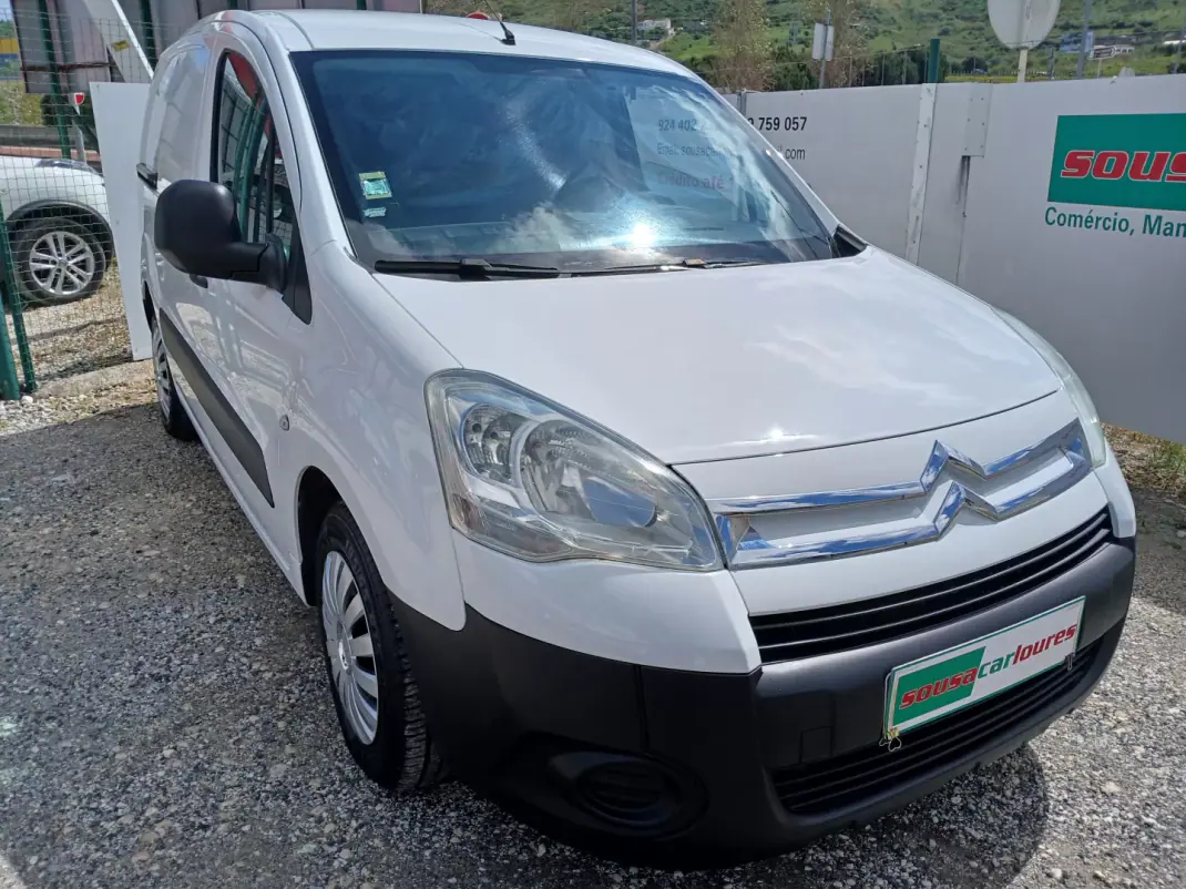 Citroën BERLINGO 1.6 HDI 600 C/AC 2010 - 8750 EUR, 54679 km - AUTO.MOTO.pt - 54679km - foto 6 de 23