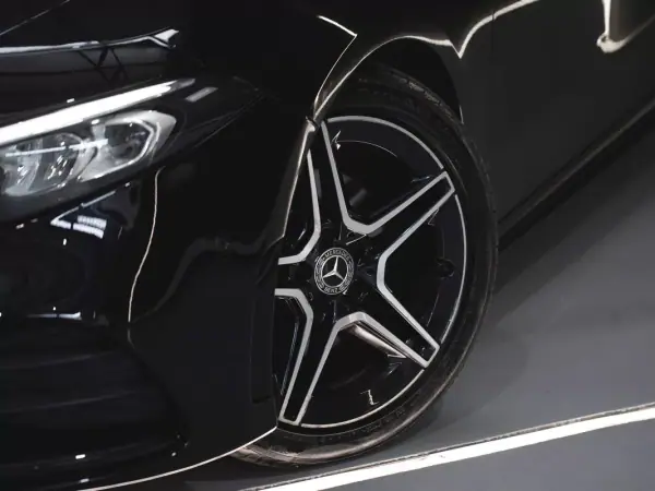 Mercedes-Benz A 180 2020 - 25750 EUR, 75443 km - AUTO.MOTO.pt - 75443km - foto 8 de 25