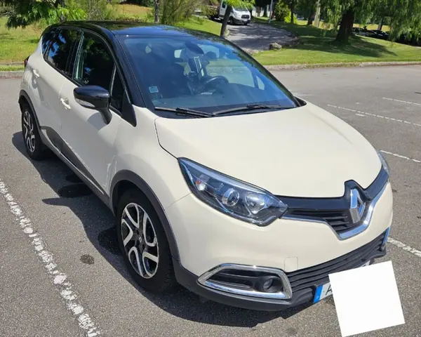 Renault Captur ENERGY TCe 120 EDC Initiale Paris 2016 Gasolina