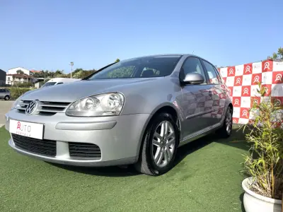 Volkswagen Golf 2008 - 7990 EUR, 201630 km - AUTO.MOTO.pt - 201630km - foto 5 de 17