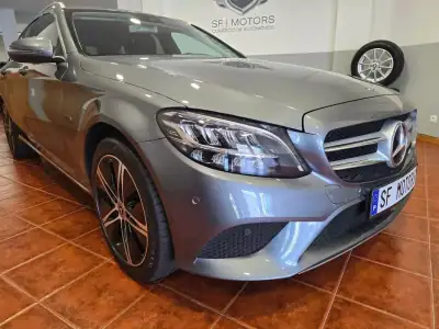 Mercedes-Benz C 300 2020 - 30980 EUR, 98799 km - AUTO.MOTO.pt - 98799km - foto 13 de 47