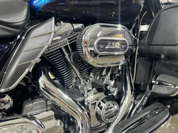 Harley-Davidson FLHTC 2014 - 20900 EUR, 39000 km - AUTO.MOTO.pt - 39000km - foto 23 de 27