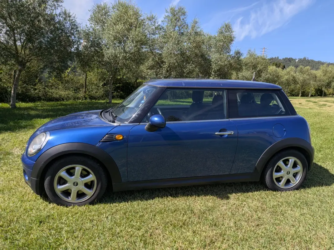 MINI Cooper 2008 - 6990 EUR, 195000 km - 195000km - foto 5 de 11