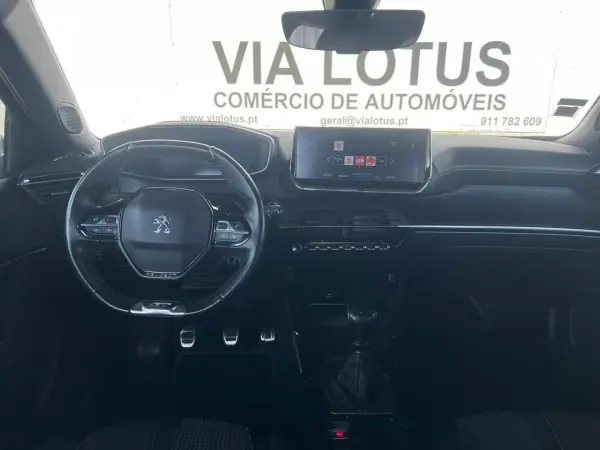 Peugeot 2008 2021 - 21900 EUR, 168000 km - AUTO.MOTO.pt - 168000km - foto 11 de 11