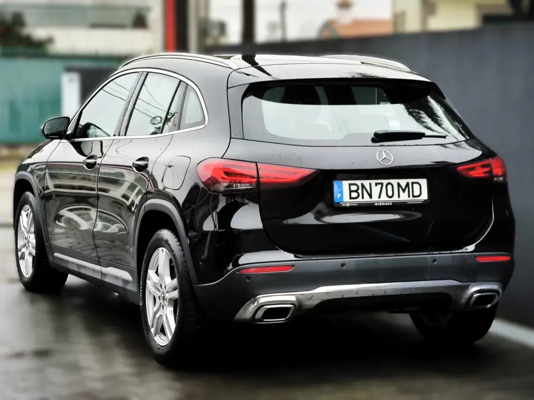 Mercedes-Benz GLA 200 2021 - 28950 EUR, 169900 km - AUTO.MOTO.pt - 169900km - foto 2 de 8