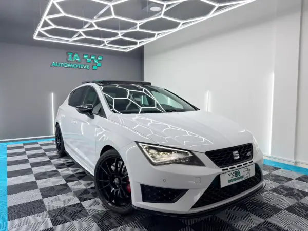 SEAT Leon 2016 - 25500 EUR, 137000 km - AUTO.MOTO.pt - 137000km - foto 5 de 33