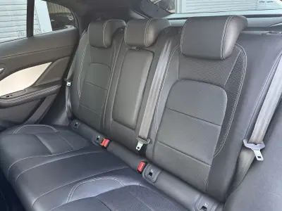 Jaguar I-Pace 2018 - 27900 EUR, 113000 km - AUTO.MOTO.pt - 113000km - foto 29 de 59