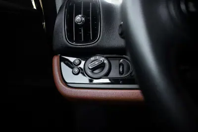 MINI Countryman 2022 - 28700 EUR, 61826 km - AUTO.MOTO.pt - 61826km - foto 18 de 43