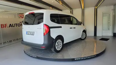 Mercedes-Benz Citan 2025 - 24950 EUR, 10603 km - AUTO.MOTO.pt - 10603km - foto 18 de 50